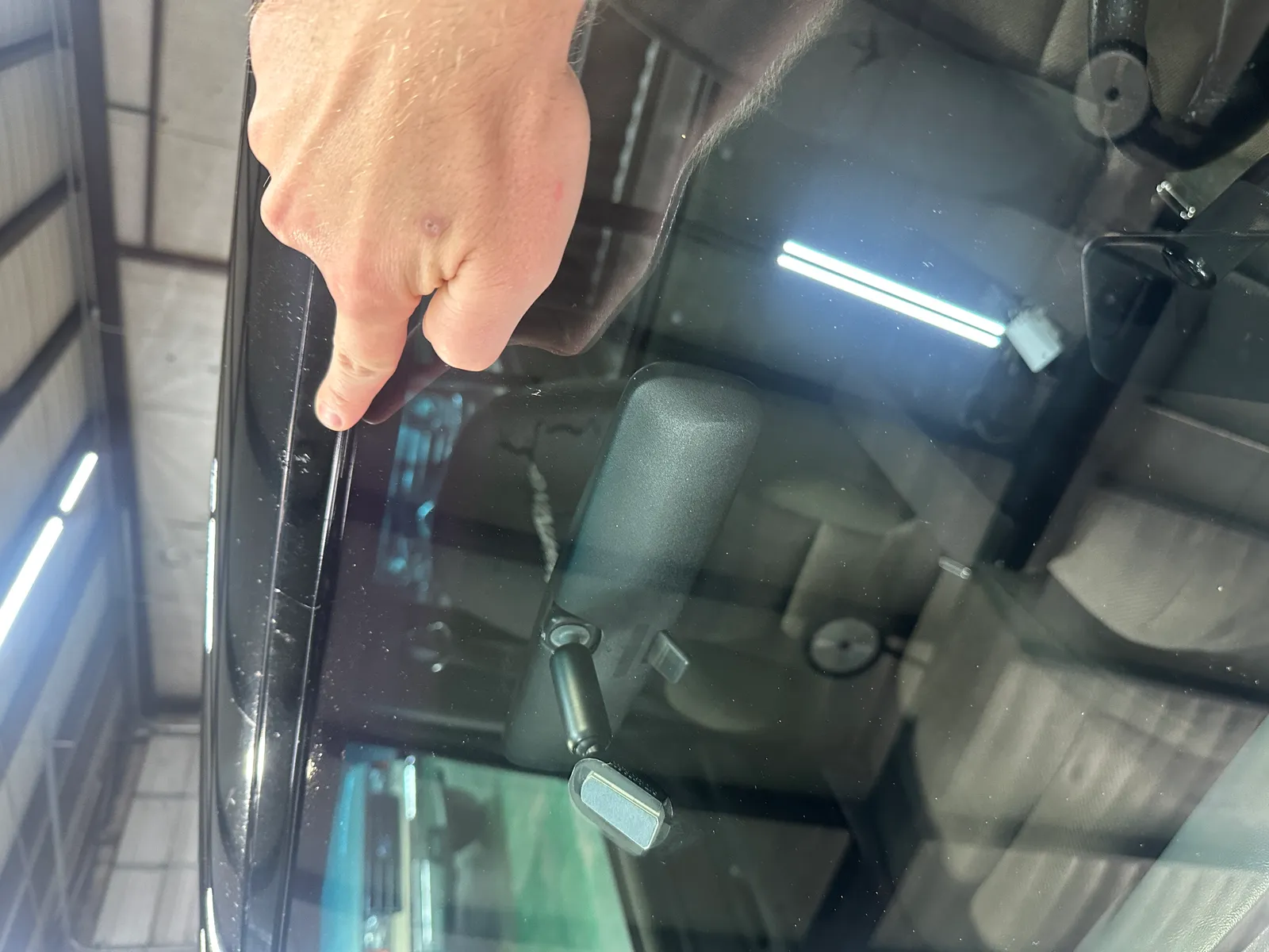 27_Flaw _ Windshield.jpg